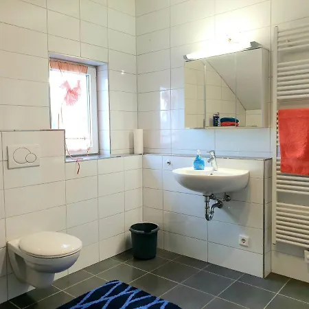 Moderne Ferien- & Business-penthouse-wohnung -grace Jones- Nahe Frankfurt * Kahl am Main