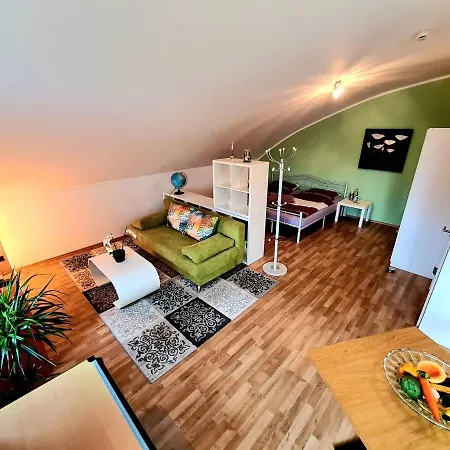 Moderne Ferien- & Business-penthouse-wohnung -grace Jones- Nahe Frankfurt *
